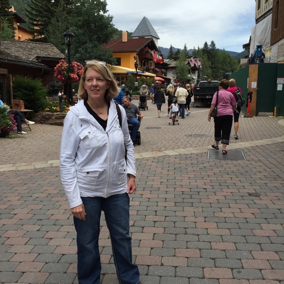 Meet your Posher, Marcia - Picture 1 of 1